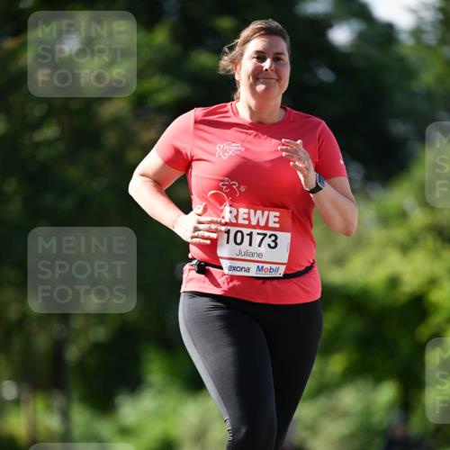 08.06.2024 - REWE Women's Run Dr. Thomas Lammeyer http://msf.ph/oto/6246096 09.06.2024 09:25:27 Laufen 10173 meine-sportfotos.de