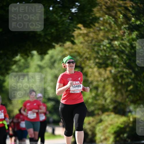 08.06.2024 - REWE Women's Run Dr. Thomas Lammeyer http://msf.ph/oto/6246105 09.06.2024 09:25:29 Laufen 10489 meine-sportfotos.de