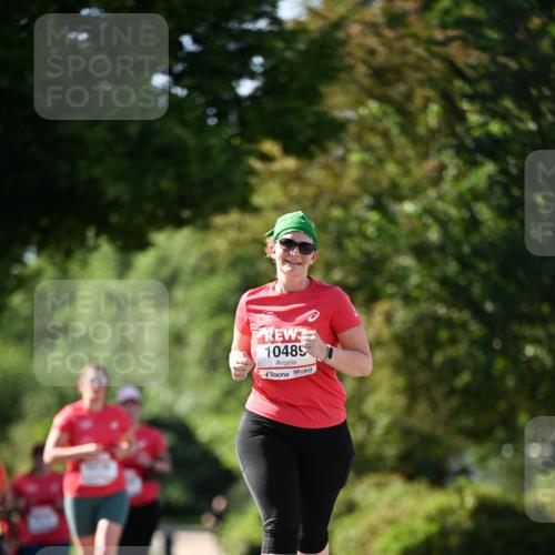 08.06.2024 - REWE Women's Run Dr. Thomas Lammeyer http://msf.ph/oto/6246109 09.06.2024 09:25:30 Laufen 10489 meine-sportfotos.de