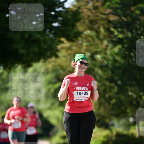 08.06.2024 - REWE Women's Run Dr. Thomas Lammeyer http://msf.ph/oto/6246115 09.06.2024 09:25:31 Laufen 10489 meine-sportfotos.de