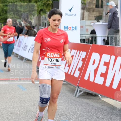 08.06.2024 - REWE Women's Run Strokosch-Dieckow http://msf.ph/oto/6246187 09.06.2024 09:57:38 Ziel 10128, 10238, 10740, 10757, 10770, 10794 meine-sportfotos.de