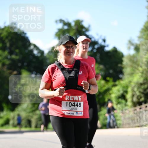 08.06.2024 - REWE Women's Run Dr. Thomas Lammeyer http://msf.ph/oto/6246199 09.06.2024 09:25:43 Laufen 10448 meine-sportfotos.de