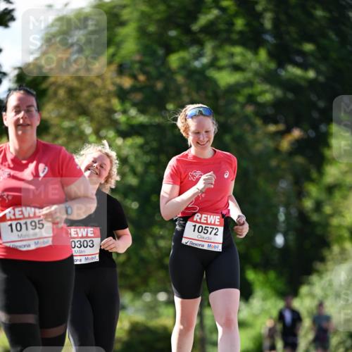 08.06.2024 - REWE Women's Run Dr. Thomas Lammeyer http://msf.ph/oto/6246264 09.06.2024 09:25:51 Laufen 10195, 0303, 10572 meine-sportfotos.de