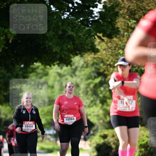 08.06.2024 - REWE Women's Run Dr. Thomas Lammeyer http://msf.ph/oto/6246270 09.06.2024 09:25:53 Laufen 10450, 10563 meine-sportfotos.de