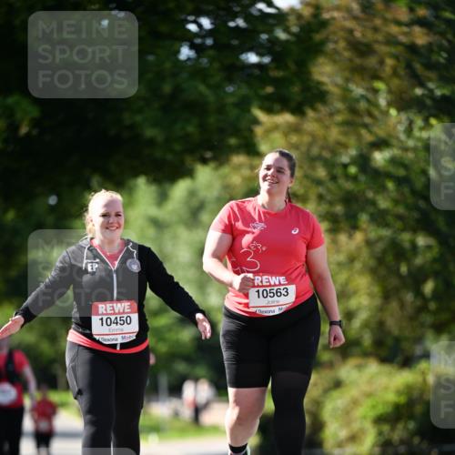 08.06.2024 - REWE Women's Run Dr. Thomas Lammeyer http://msf.ph/oto/6246319 09.06.2024 09:25:58 Laufen 10450, 3, 10563, 3 meine-sportfotos.de