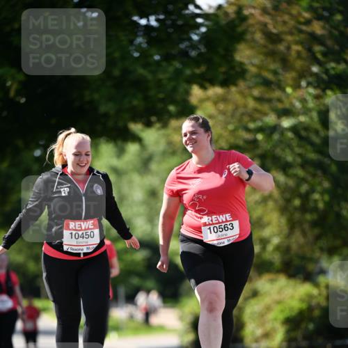 08.06.2024 - REWE Women's Run Dr. Thomas Lammeyer http://msf.ph/oto/6246322 09.06.2024 09:25:59 Laufen 10450, 10563 meine-sportfotos.de
