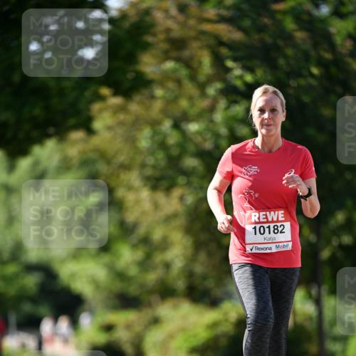 08.06.2024 - REWE Women's Run Dr. Thomas Lammeyer http://msf.ph/oto/6246382 09.06.2024 09:26:05 Laufen 10182 meine-sportfotos.de