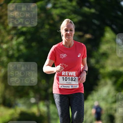 08.06.2024 - REWE Women's Run Dr. Thomas Lammeyer http://msf.ph/oto/6246394 09.06.2024 09:26:06 Laufen 10182 meine-sportfotos.de