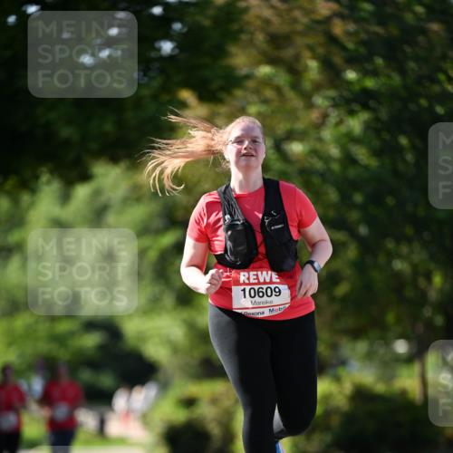 08.06.2024 - REWE Women's Run Dr. Thomas Lammeyer http://msf.ph/oto/6246406 09.06.2024 09:26:08 Laufen 10609 meine-sportfotos.de