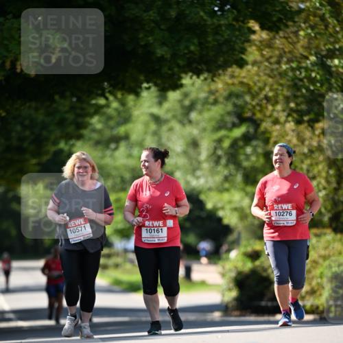 08.06.2024 - REWE Women's Run Dr. Thomas Lammeyer http://msf.ph/oto/6246443 09.06.2024 09:26:20 Laufen 10571, 10161, 10276 meine-sportfotos.de