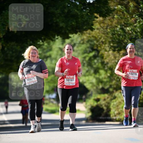 08.06.2024 - REWE Women's Run Dr. Thomas Lammeyer http://msf.ph/oto/6246471 09.06.2024 09:26:23 Laufen 10571, 10161, 10276 meine-sportfotos.de