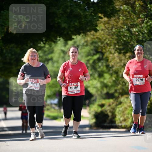 08.06.2024 - REWE Women's Run Dr. Thomas Lammeyer http://msf.ph/oto/6246472 09.06.2024 09:26:23 Laufen 10571, 10161, 10276 meine-sportfotos.de