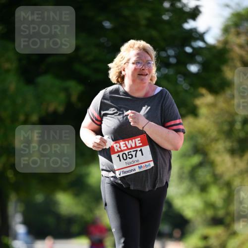 08.06.2024 - REWE Women's Run Dr. Thomas Lammeyer http://msf.ph/oto/6246516 09.06.2024 09:26:28 Laufen 10571 meine-sportfotos.de