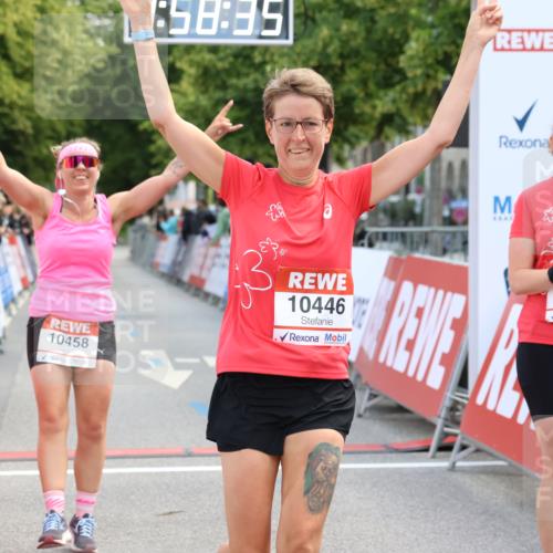 08.06.2024 - REWE Women's Run Strokosch-Dieckow http://msf.ph/oto/6246517 09.06.2024 09:59:04 Ziel 10211, 10300, 10379, 10446, 10458, 10584, 10734 meine-sportfotos.de