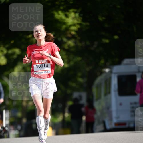 08.06.2024 - REWE Women's Run Dr. Thomas Lammeyer http://msf.ph/oto/6246603 09.06.2024 09:28:34 Laufen 10014 meine-sportfotos.de