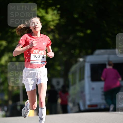 08.06.2024 - REWE Women's Run Dr. Thomas Lammeyer http://msf.ph/oto/6246607 09.06.2024 09:28:35 Laufen 10014 meine-sportfotos.de