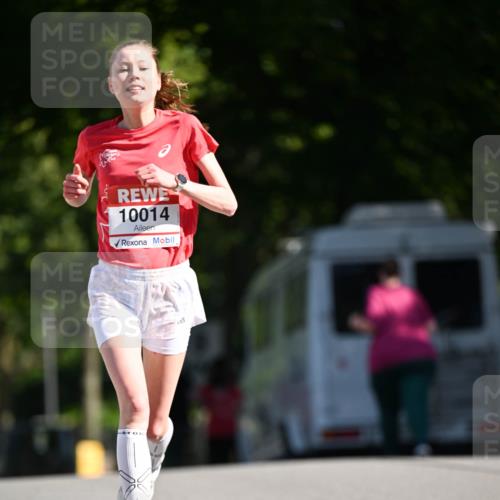 08.06.2024 - REWE Women's Run Dr. Thomas Lammeyer http://msf.ph/oto/6246610 09.06.2024 09:28:35 Laufen 10014 meine-sportfotos.de