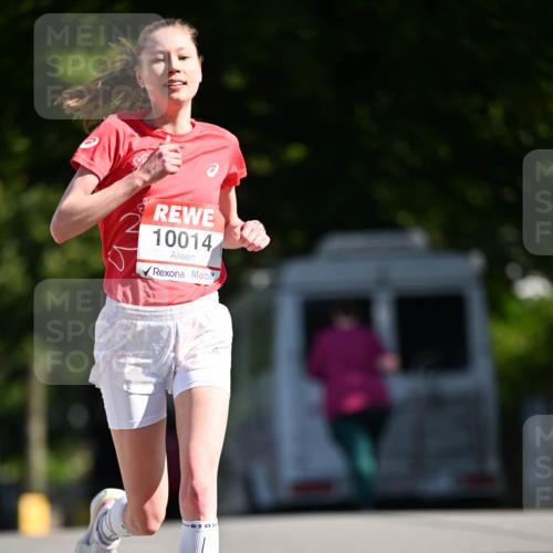 08.06.2024 - REWE Women's Run Dr. Thomas Lammeyer http://msf.ph/oto/6246613 09.06.2024 09:28:35 Laufen 10014 meine-sportfotos.de