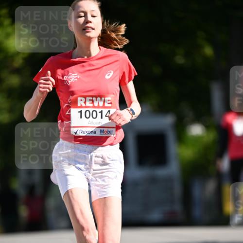 08.06.2024 - REWE Women's Run Dr. Thomas Lammeyer http://msf.ph/oto/6246618 09.06.2024 09:28:36 Laufen 10014 meine-sportfotos.de