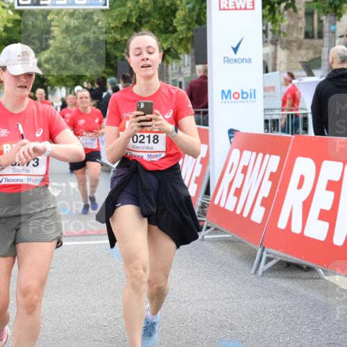 08.06.2024 - REWE Women's Run Strokosch-Dieckow http://msf.ph/oto/6246626 09.06.2024 09:59:36 Ziel 10218, 10273, 10383, 10509, 10579, 10686, 10687, 10688, 10689, 10760, 10791 meine-sportfotos.de