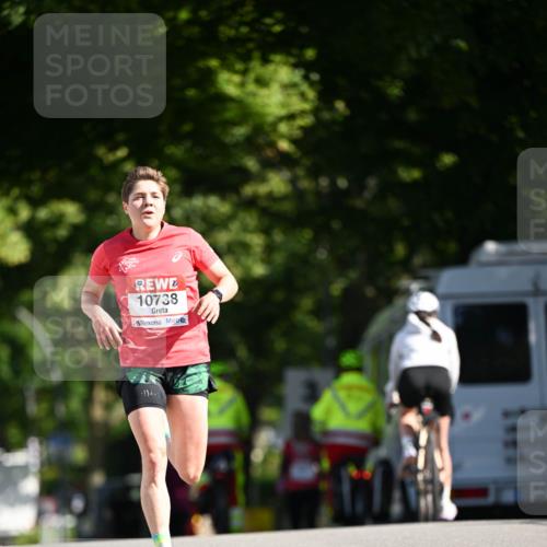 08.06.2024 - REWE Women's Run Dr. Thomas Lammeyer http://msf.ph/oto/6246631 09.06.2024 09:28:48 Laufen 10738 meine-sportfotos.de