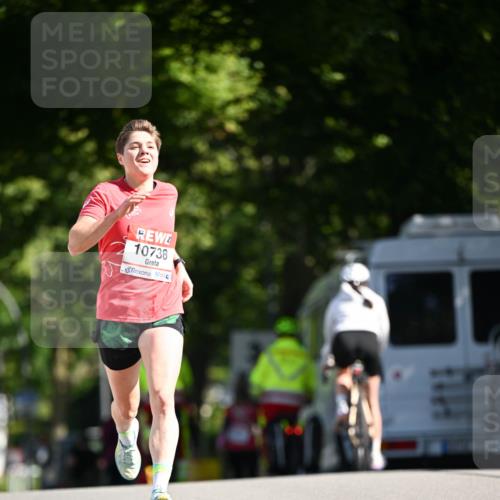 08.06.2024 - REWE Women's Run Dr. Thomas Lammeyer http://msf.ph/oto/6246634 09.06.2024 09:28:49 Laufen 10738 meine-sportfotos.de