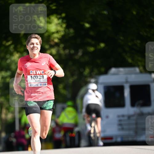 08.06.2024 - REWE Women's Run Dr. Thomas Lammeyer http://msf.ph/oto/6246639 09.06.2024 09:28:49 Laufen 10738 meine-sportfotos.de