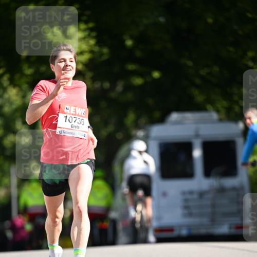 08.06.2024 - REWE Women's Run Dr. Thomas Lammeyer http://msf.ph/oto/6246642 09.06.2024 09:28:49 Laufen 10738 meine-sportfotos.de