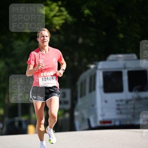 08.06.2024 - REWE Women's Run Dr. Thomas Lammeyer http://msf.ph/oto/6246666 09.06.2024 09:29:28 Laufen 10185 meine-sportfotos.de