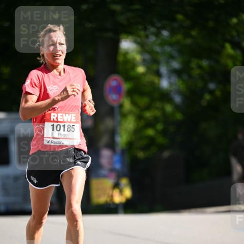 08.06.2024 - REWE Women's Run Dr. Thomas Lammeyer http://msf.ph/oto/6246682 09.06.2024 09:29:29 Laufen 10185 meine-sportfotos.de