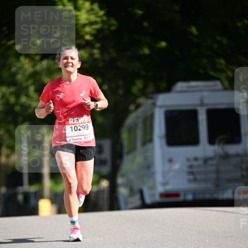 08.06.2024 - REWE Women's Run Dr. Thomas Lammeyer http://msf.ph/oto/6246702 09.06.2024 09:31:08 Laufen 10299 meine-sportfotos.de
