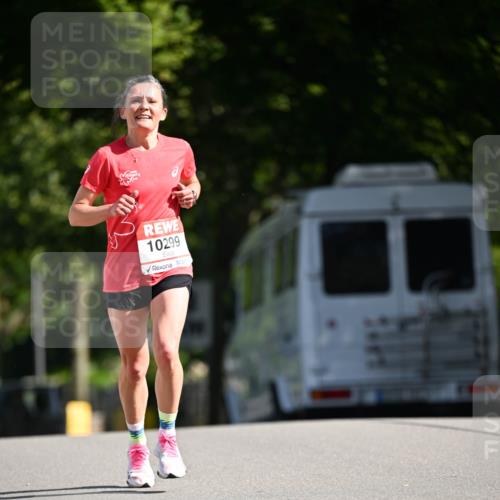08.06.2024 - REWE Women's Run Dr. Thomas Lammeyer http://msf.ph/oto/6246704 09.06.2024 09:31:08 Laufen 10299 meine-sportfotos.de