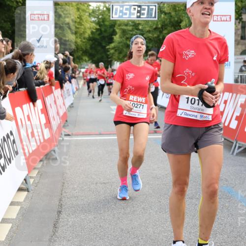 08.06.2024 - REWE Women's Run Strokosch-Dieckow http://msf.ph/oto/6246706 09.06.2024 10:00:06 Ziel 10071, 10162, 10174, 10192, 10269, 10271, 10439, 10449, 10473, 10484, 10542, 10585 meine-sportfotos.de