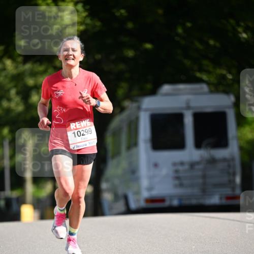 08.06.2024 - REWE Women's Run Dr. Thomas Lammeyer http://msf.ph/oto/6246707 09.06.2024 09:31:08 Laufen 10299 meine-sportfotos.de
