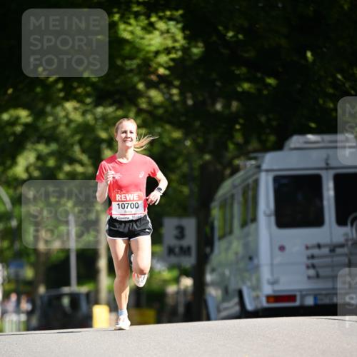 08.06.2024 - REWE Women's Run Dr. Thomas Lammeyer http://msf.ph/oto/6246748 09.06.2024 09:31:39 Laufen 10700, 3 meine-sportfotos.de