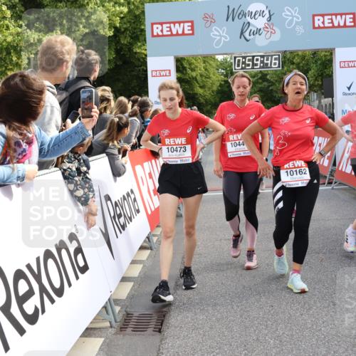 08.06.2024 - REWE Women's Run Strokosch-Dieckow http://msf.ph/oto/6246755 09.06.2024 10:00:15 Ziel 10071, 10162, 10269, 10409, 10439, 10449, 10473, 10513, 10542, 10548, 10585, 10698 meine-sportfotos.de