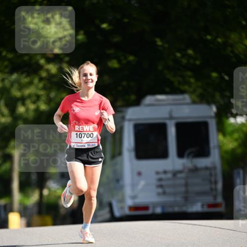 08.06.2024 - REWE Women's Run Dr. Thomas Lammeyer http://msf.ph/oto/6246760 09.06.2024 09:31:40 Laufen 10700 meine-sportfotos.de