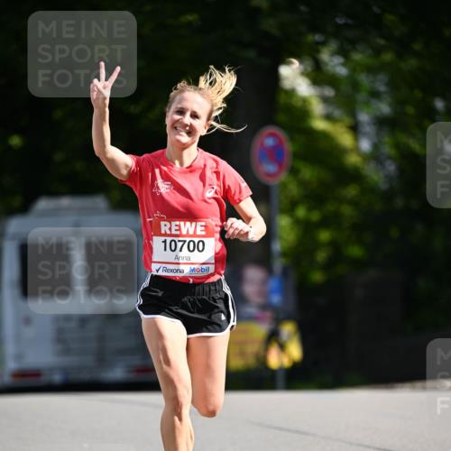 08.06.2024 - REWE Women's Run Dr. Thomas Lammeyer http://msf.ph/oto/6246778 09.06.2024 09:31:42 Laufen 10700 meine-sportfotos.de
