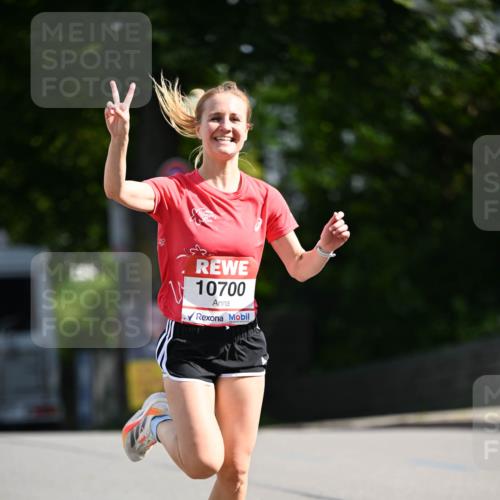 08.06.2024 - REWE Women's Run Dr. Thomas Lammeyer http://msf.ph/oto/6246782 09.06.2024 09:31:42 Laufen 10700 meine-sportfotos.de