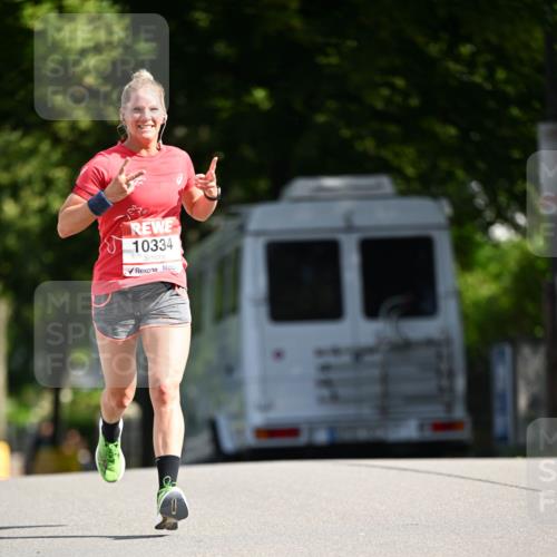 08.06.2024 - REWE Women's Run Dr. Thomas Lammeyer http://msf.ph/oto/6246794 09.06.2024 09:32:32 Laufen 10334 meine-sportfotos.de