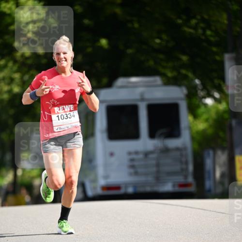 08.06.2024 - REWE Women's Run Dr. Thomas Lammeyer http://msf.ph/oto/6246795 09.06.2024 09:32:32 Laufen 10334 meine-sportfotos.de