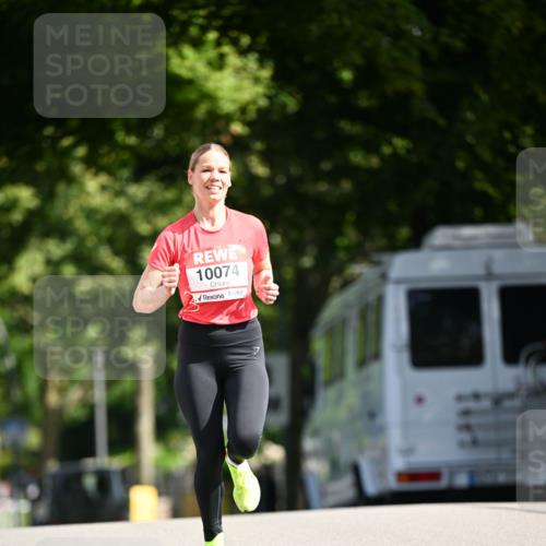 08.06.2024 - REWE Women's Run Dr. Thomas Lammeyer http://msf.ph/oto/6246818 09.06.2024 09:32:50 Laufen 10074, 7 meine-sportfotos.de
