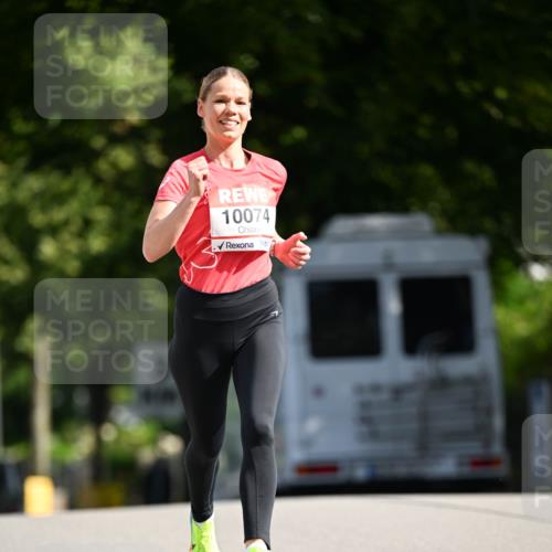 08.06.2024 - REWE Women's Run Dr. Thomas Lammeyer http://msf.ph/oto/6246827 09.06.2024 09:32:51 Laufen 10074 meine-sportfotos.de