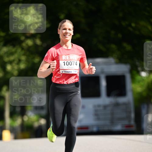 08.06.2024 - REWE Women's Run Dr. Thomas Lammeyer http://msf.ph/oto/6246828 09.06.2024 09:32:51 Laufen 10074 meine-sportfotos.de