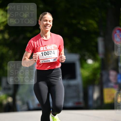 08.06.2024 - REWE Women's Run Dr. Thomas Lammeyer http://msf.ph/oto/6246832 09.06.2024 09:32:52 Laufen 10074 meine-sportfotos.de