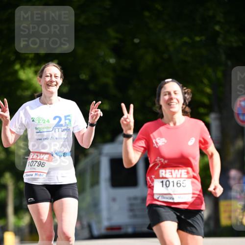 08.06.2024 - REWE Women's Run Dr. Thomas Lammeyer http://msf.ph/oto/6246916 09.06.2024 09:33:07 Laufen 20024, 25, 10798, 10165 meine-sportfotos.de