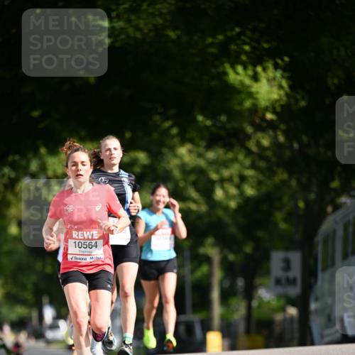 08.06.2024 - REWE Women's Run Dr. Thomas Lammeyer http://msf.ph/oto/6246938 09.06.2024 09:33:26 Laufen 10564 meine-sportfotos.de