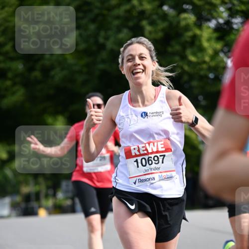 08.06.2024 - REWE Women's Run Dr. Thomas Lammeyer http://msf.ph/oto/6246984 09.06.2024 09:33:31 Laufen 10697 meine-sportfotos.de