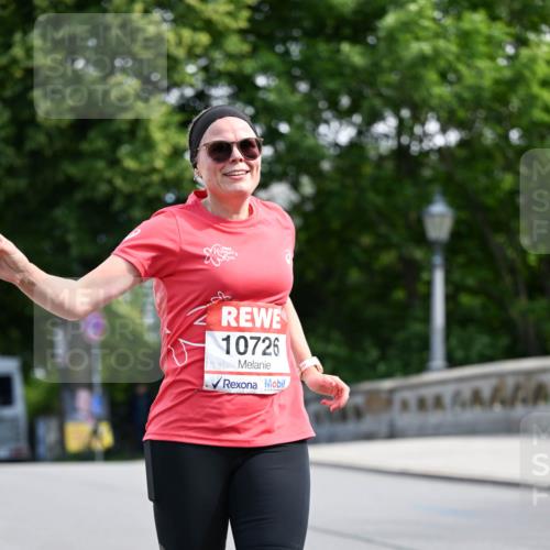 08.06.2024 - REWE Women's Run Dr. Thomas Lammeyer http://msf.ph/oto/6246986 09.06.2024 09:33:32 Laufen 10726 meine-sportfotos.de