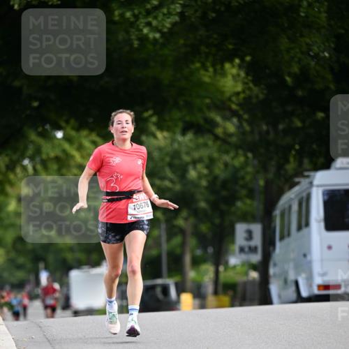 08.06.2024 - REWE Women's Run Dr. Thomas Lammeyer http://msf.ph/oto/6247012 09.06.2024 09:34:19 Laufen 10676 meine-sportfotos.de